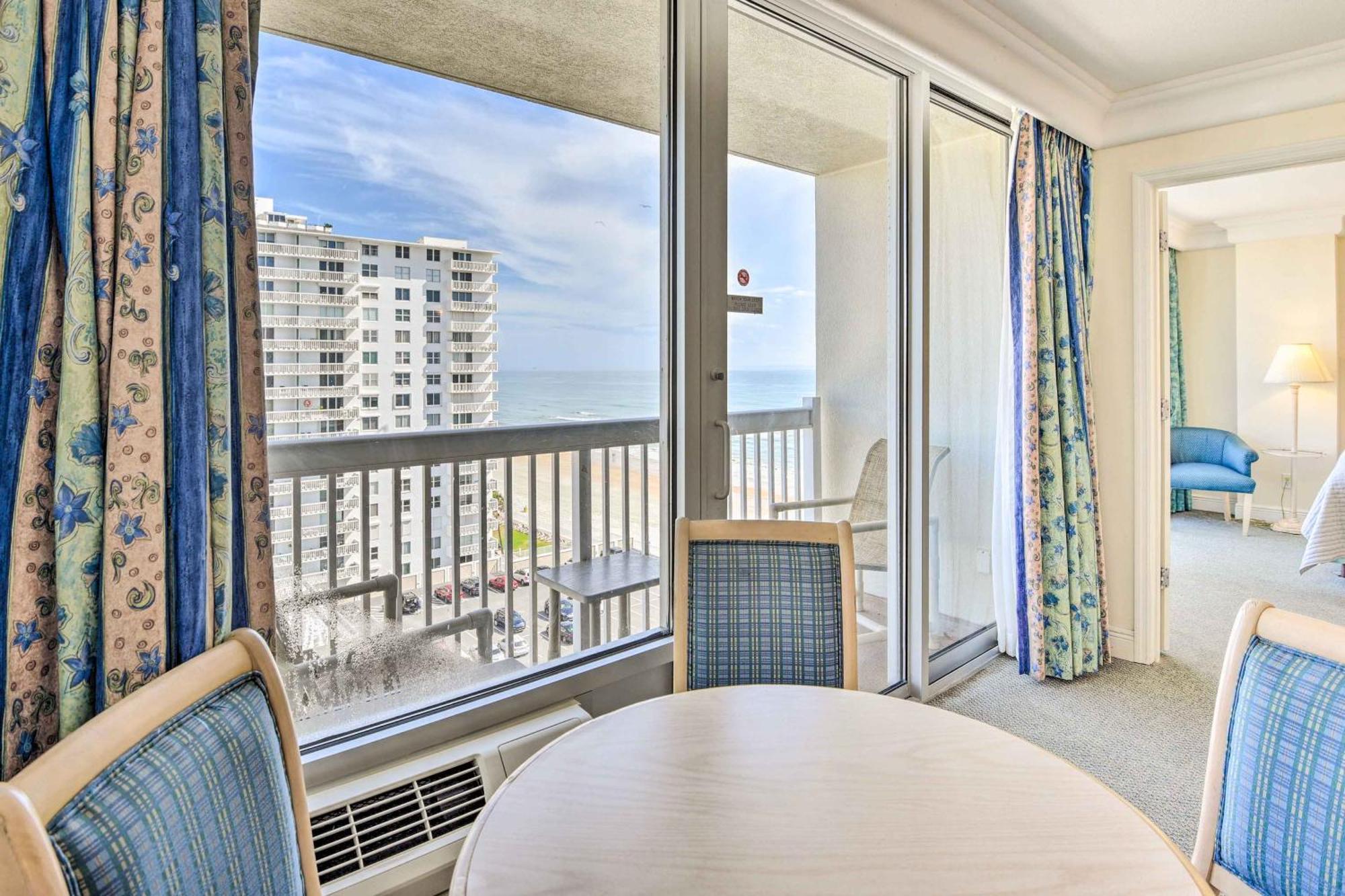 Sunny Daytona Beach Gem With Ocean Views! Екстер'єр фото